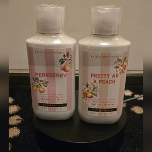Bath & Body Works Pearberry and Pretty as a Peach Body Lotion Set